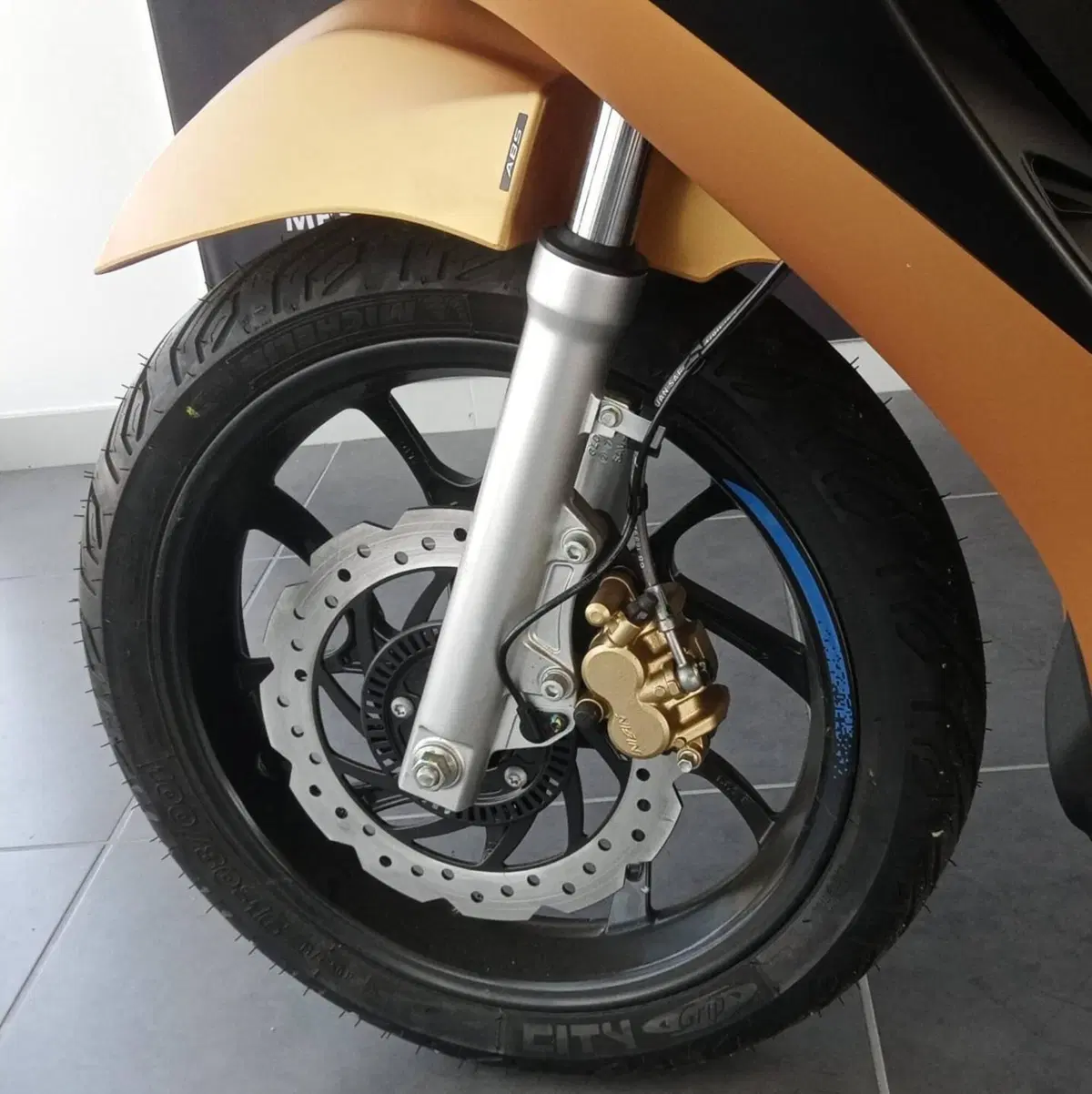 Piaggio Medley 200 S (2025 - 26) (9)