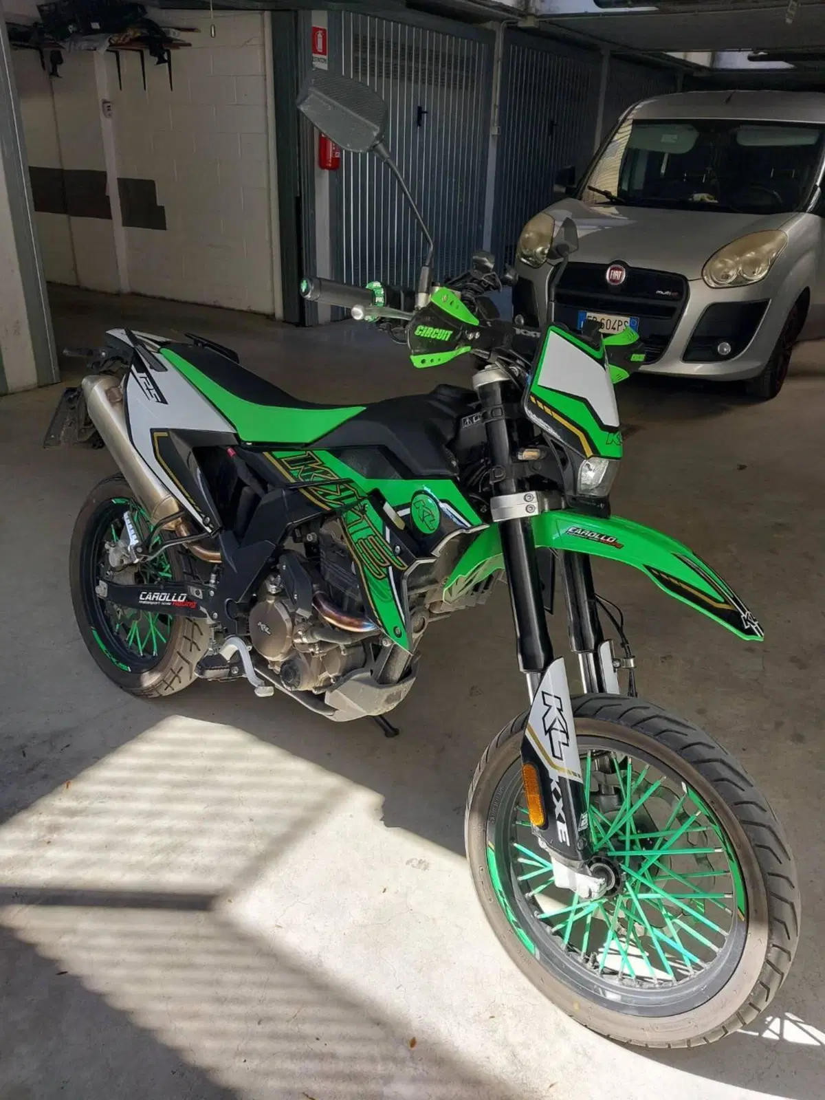 Kl KXE 125 Motard (2022 - 24) (5)