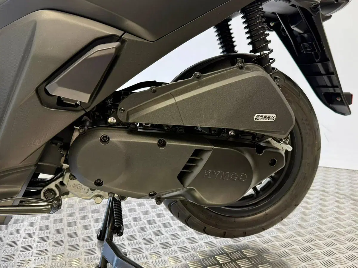 Kymco Skytown 125i (2024 - 26) (10)