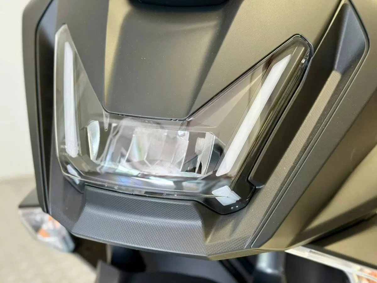 Kymco Skytown 125i (2024 - 26) (11)