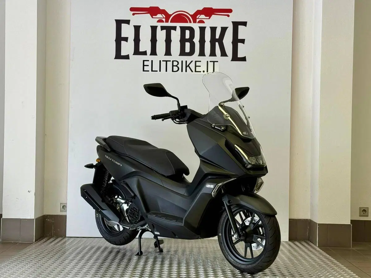 Kymco Skytown 125i (2024 - 26) (4)