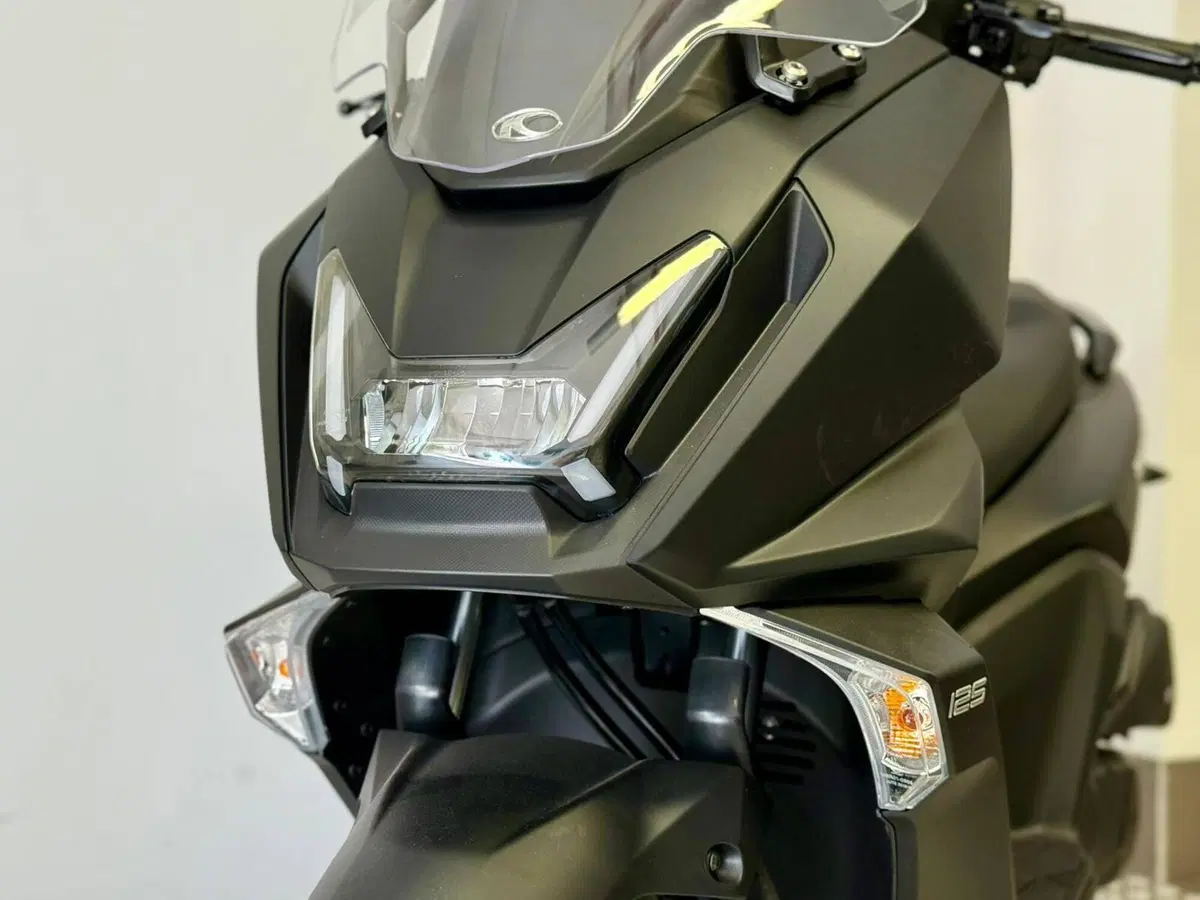 Kymco Skytown 125i (2024 - 26) (14)