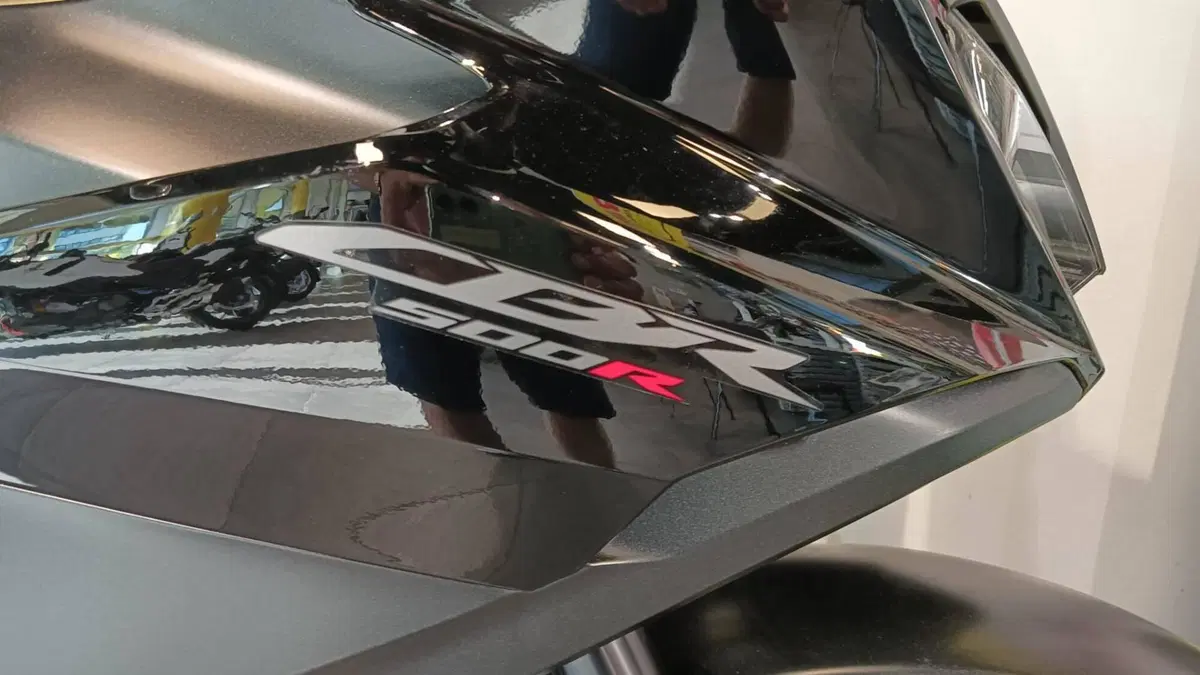 Honda CBR 500 R (2026) (3)