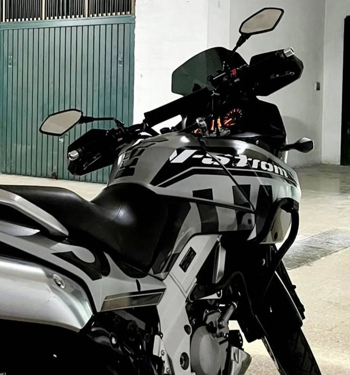 Suzuki V-Strom 650DL (2004 - 06) (7)