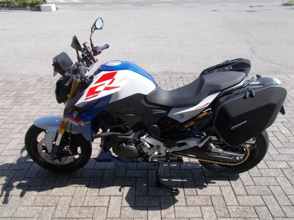 Bmw F 900 R (2021 - 24) (3)