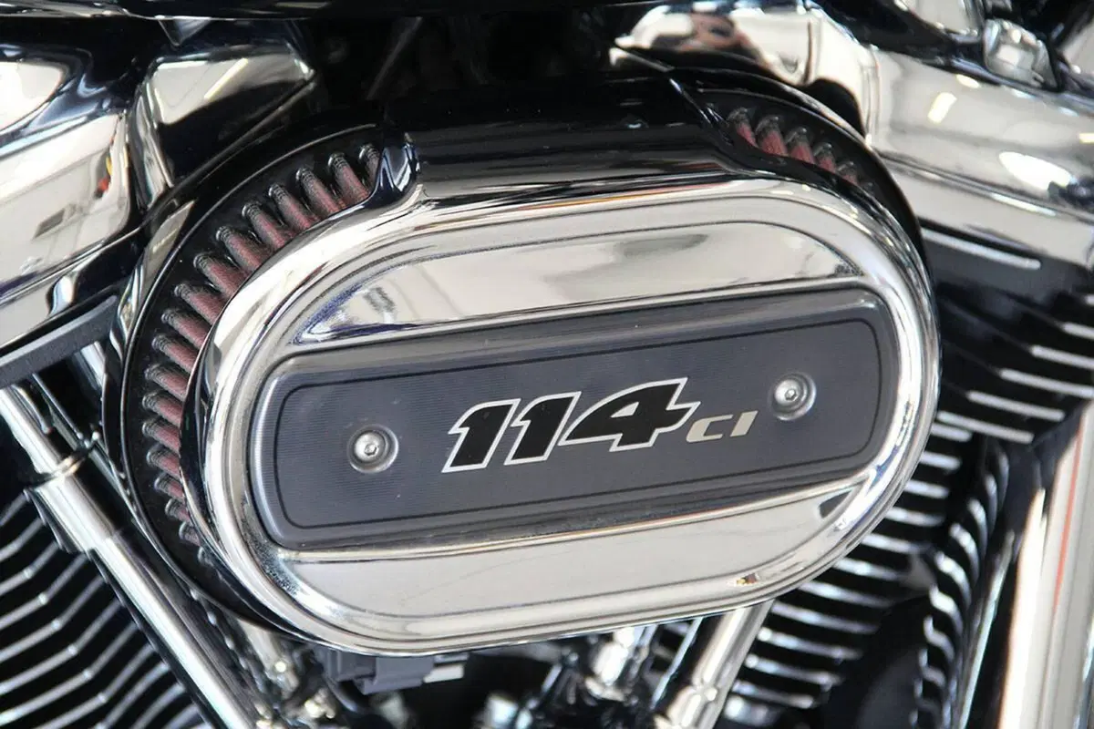 Harley-Davidson Street Glide Special (2021 - 23) (8)
