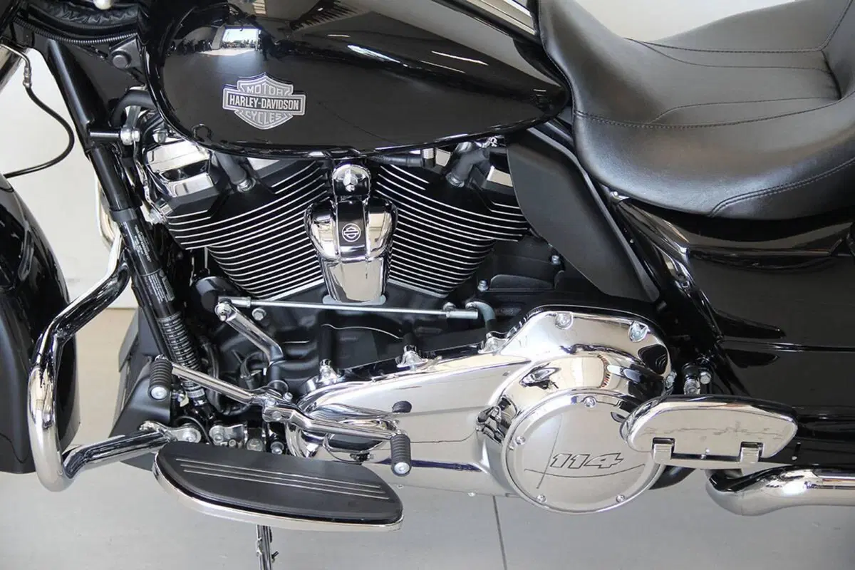 Harley-Davidson Street Glide Special (2021 - 23) (12)
