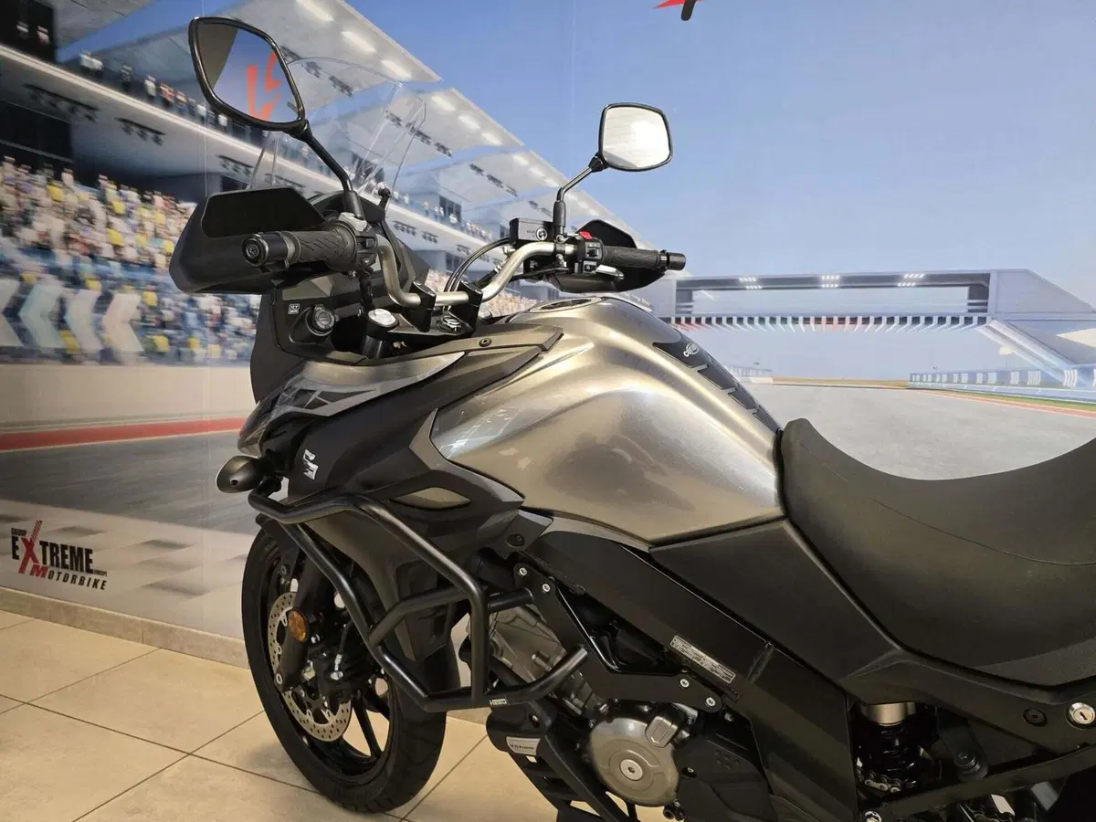 Suzuki V-Strom 650 (2021 - 25) (7)