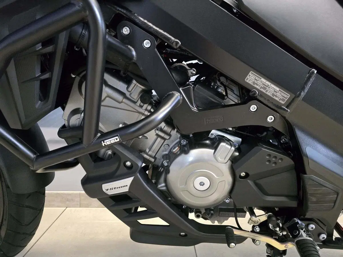 Suzuki V-Strom 650 (2021 - 25) (8)