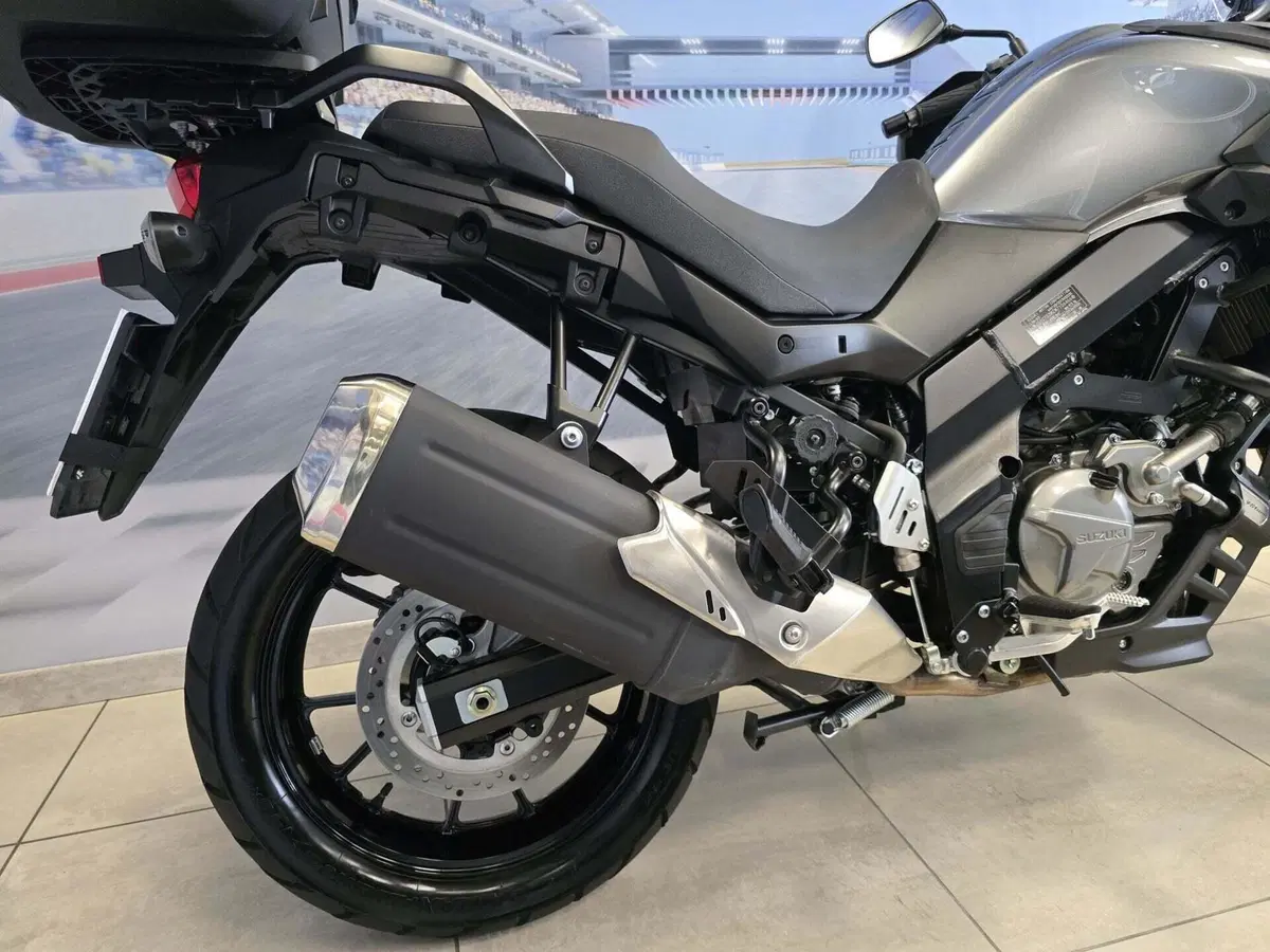 Suzuki V-Strom 650 (2021 - 25) (17)