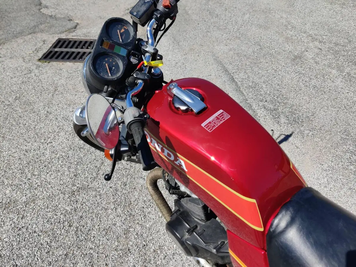 Honda CB 400 N (6)