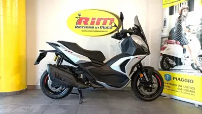 Aprilia SR GT 400 (2026) nuova
