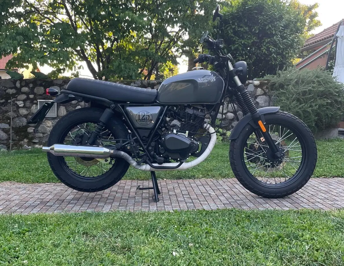 Brixton Motorcycles Cromwell 125 CBS (2021 - 26) (3)