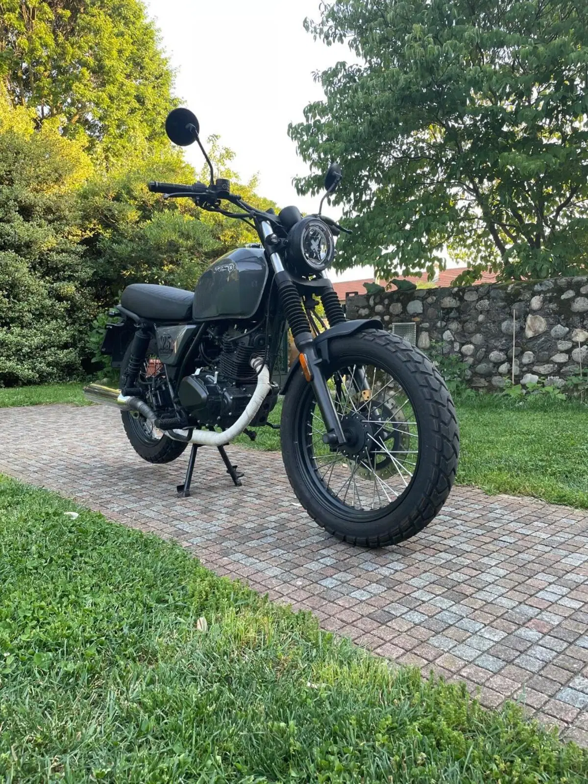 Brixton Motorcycles Cromwell 125 CBS (2021 - 26) (4)