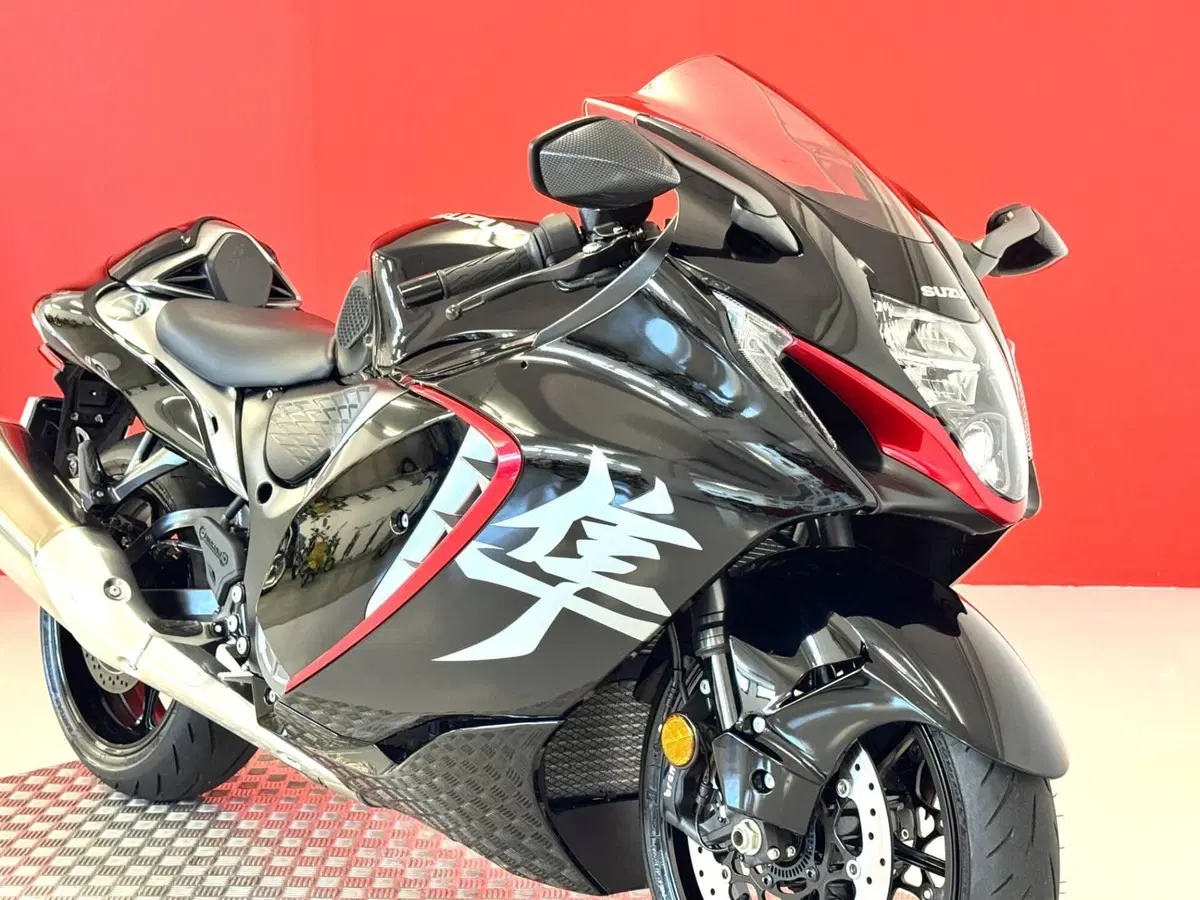 Suzuki GSX 1300 R Hayabusa (2026) (9)