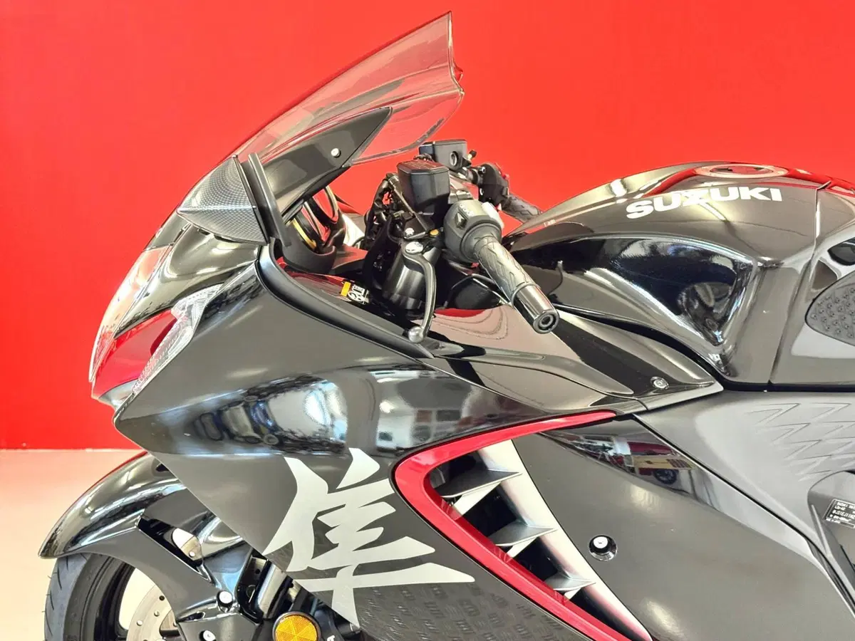 Suzuki GSX 1300 R Hayabusa (2026) (15)
