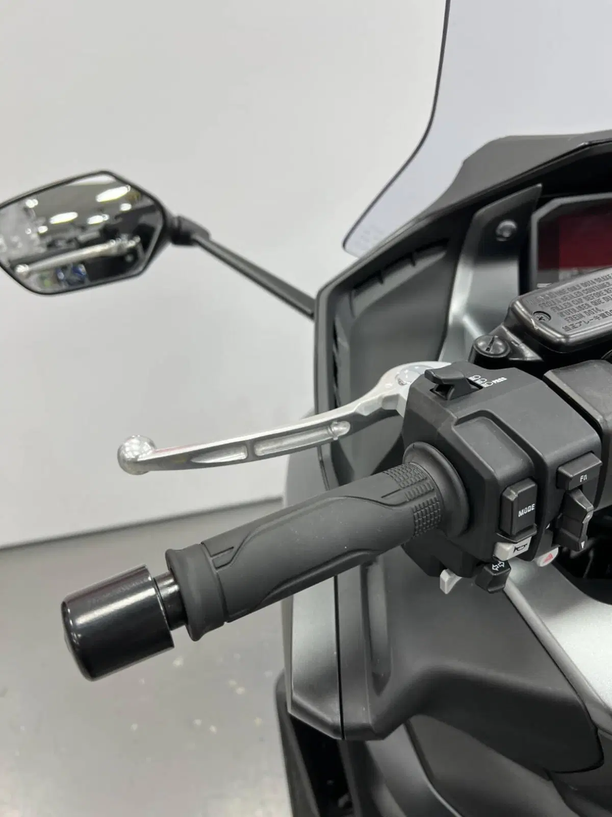 Honda Forza 750 DCT (2021 - 24) (5)