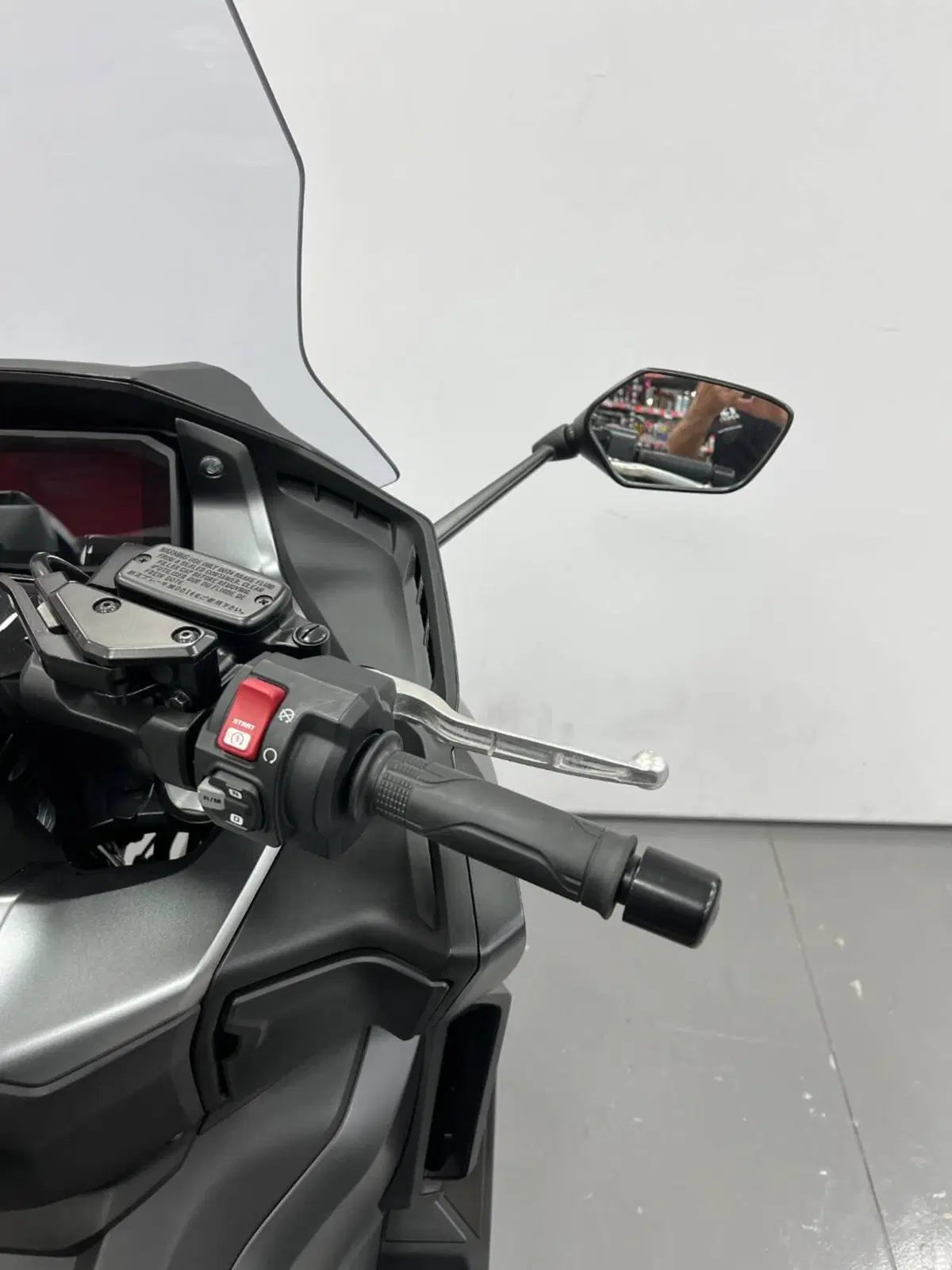 Honda Forza 750 DCT (2021 - 24) (6)