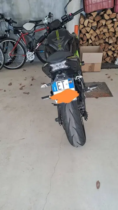 Kawasaki Z 650 (2021 - 24) usata