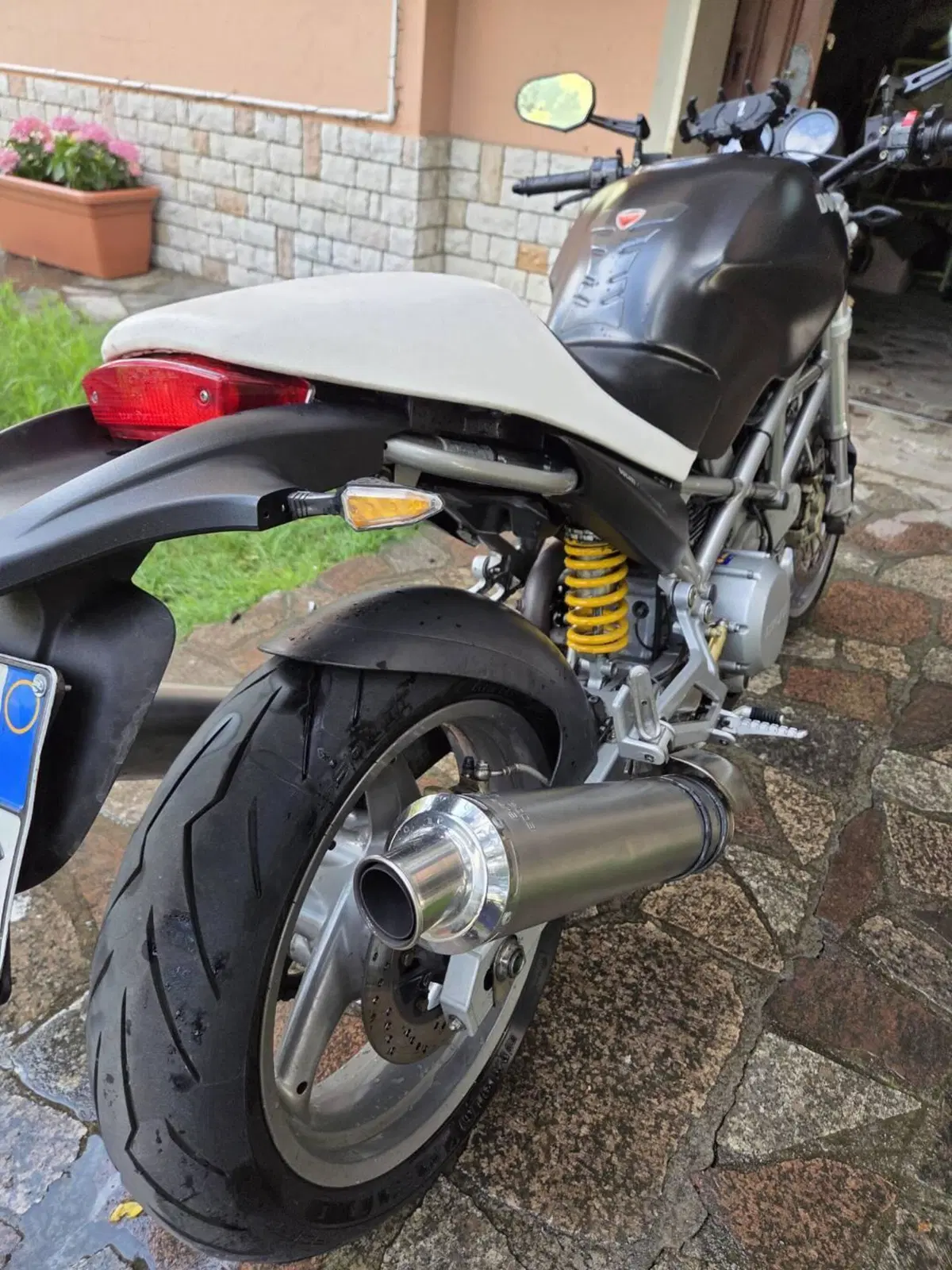 Ducati Monster 620 Dark (2003 - 06) (8)