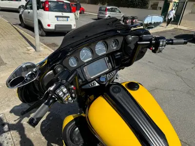 Harley-Davidson 1800 Street Glide (2014 - 15) - FLHXSE usata