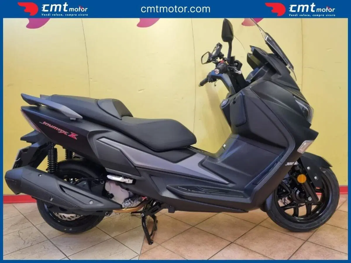 Sym Joymax 300 Z (2025 - 26)