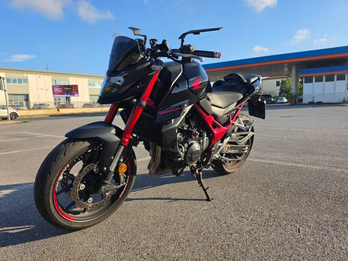 Honda CB 750 Hornet (2023 - 24)