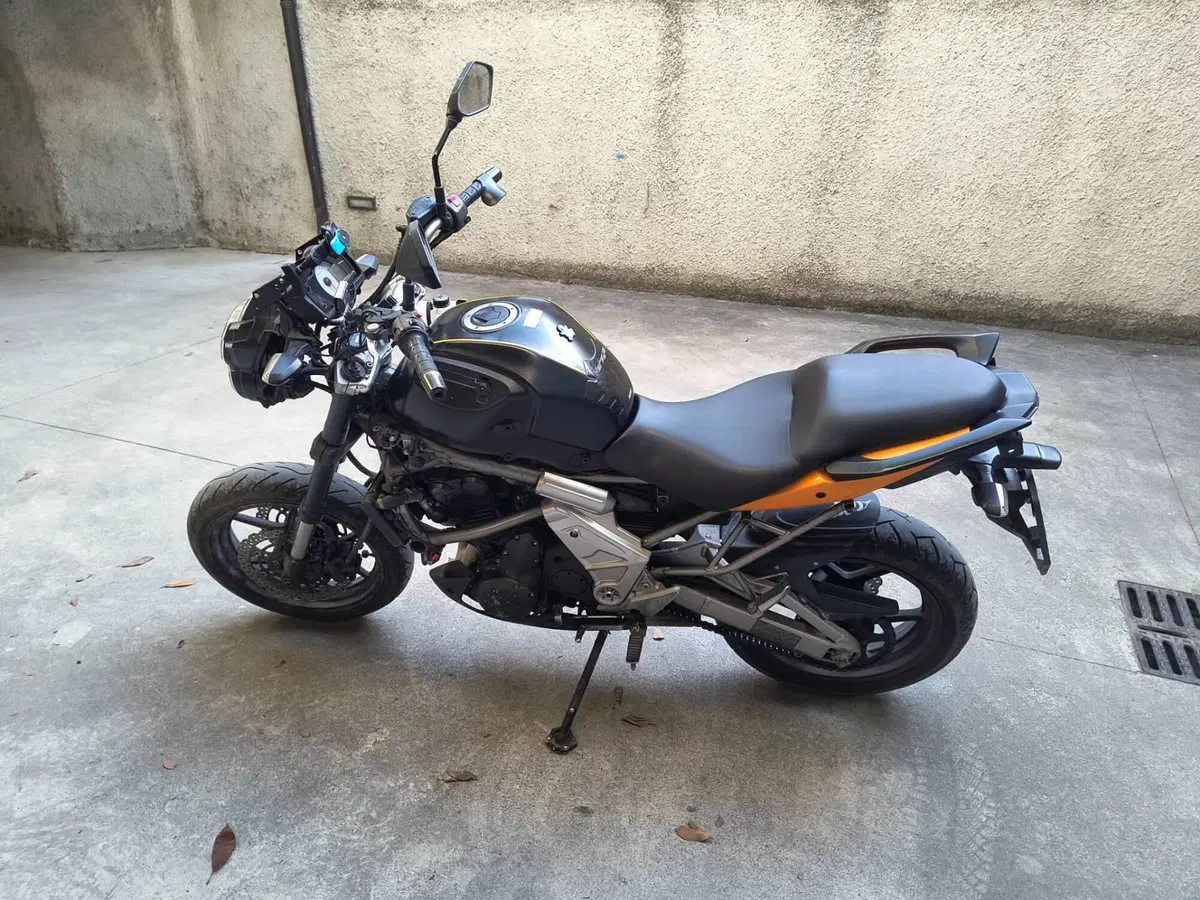 Kawasaki Versys 650 (2010 - 13) (2)