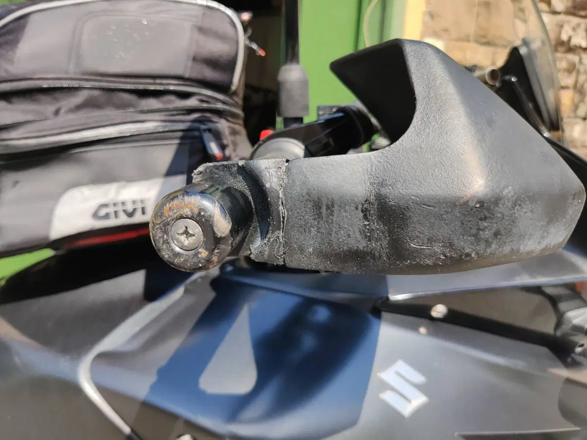 Suzuki V-Strom 650DL (2004 - 06) (9)