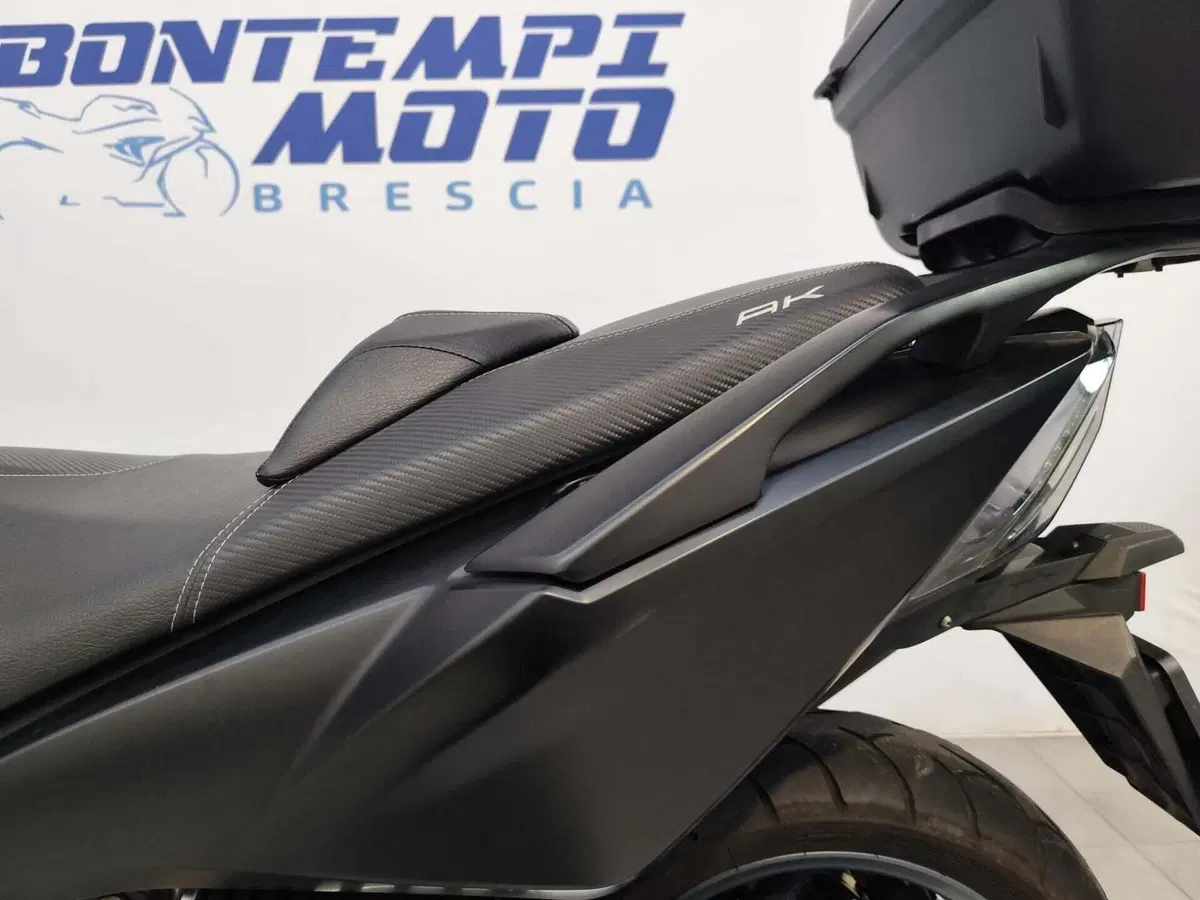 Kymco AK 550 ETS (2021 - 26) (3)
