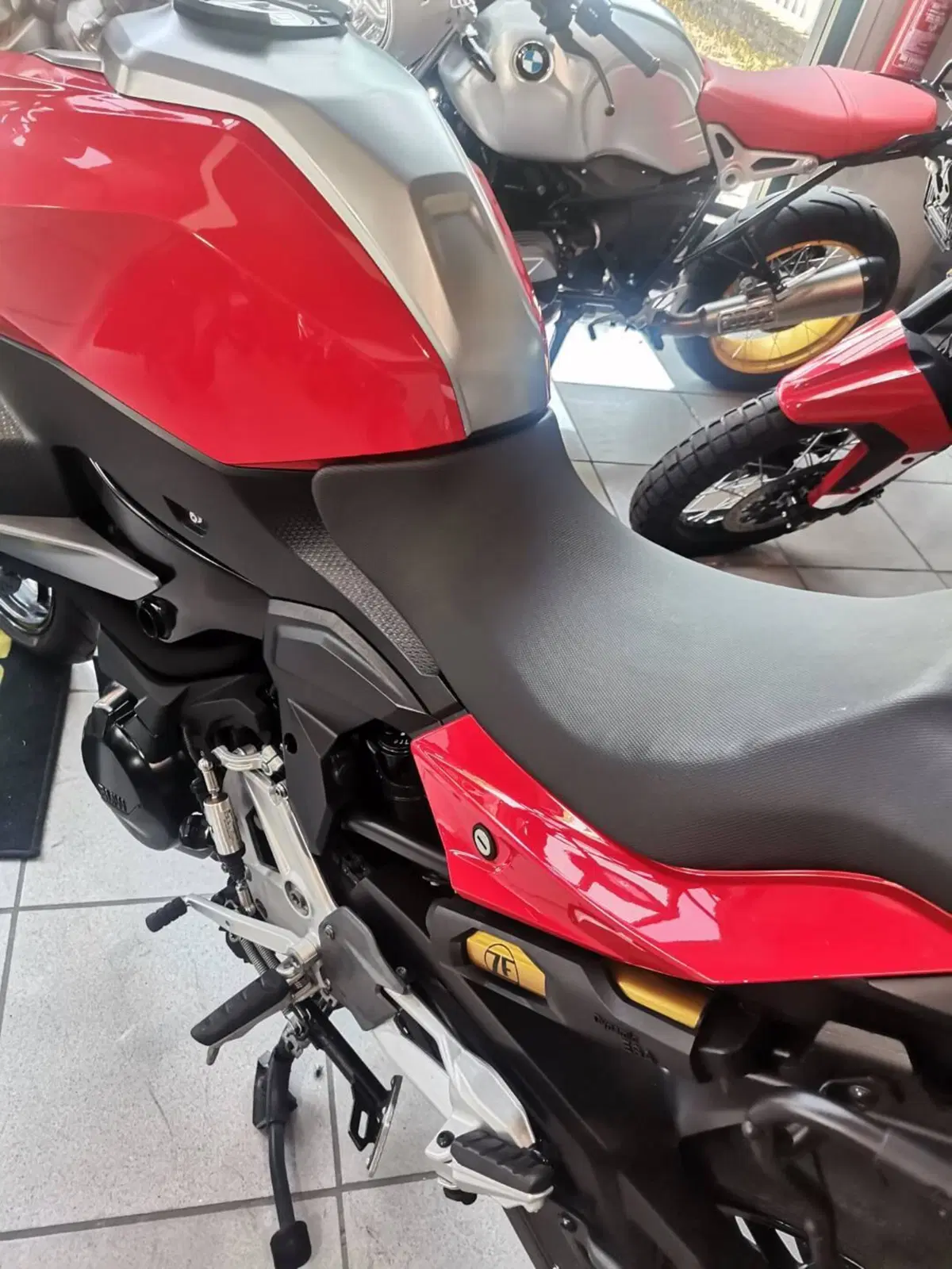 Bmw F 900 XR (2020 - 24) (4)