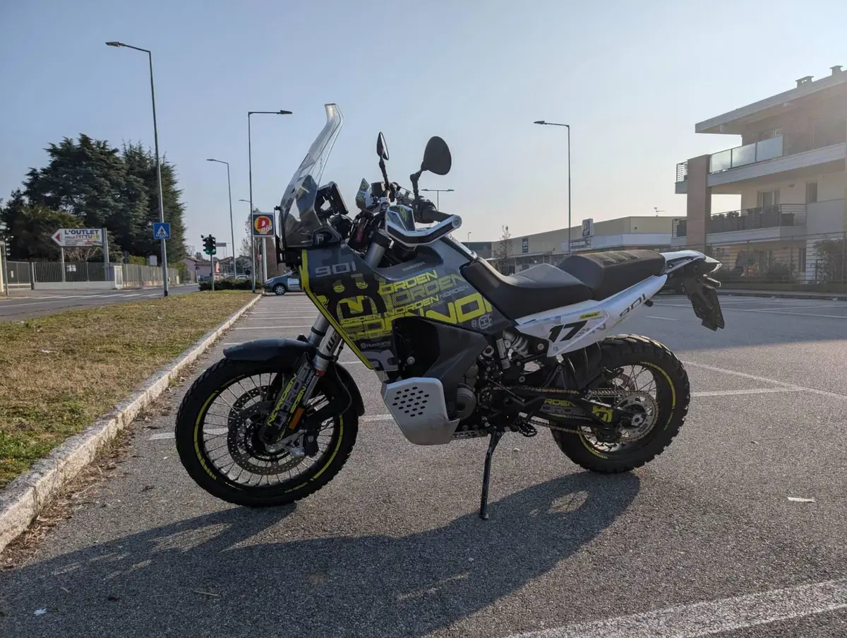Husqvarna Norden 901 Expedition (2023 - 24)