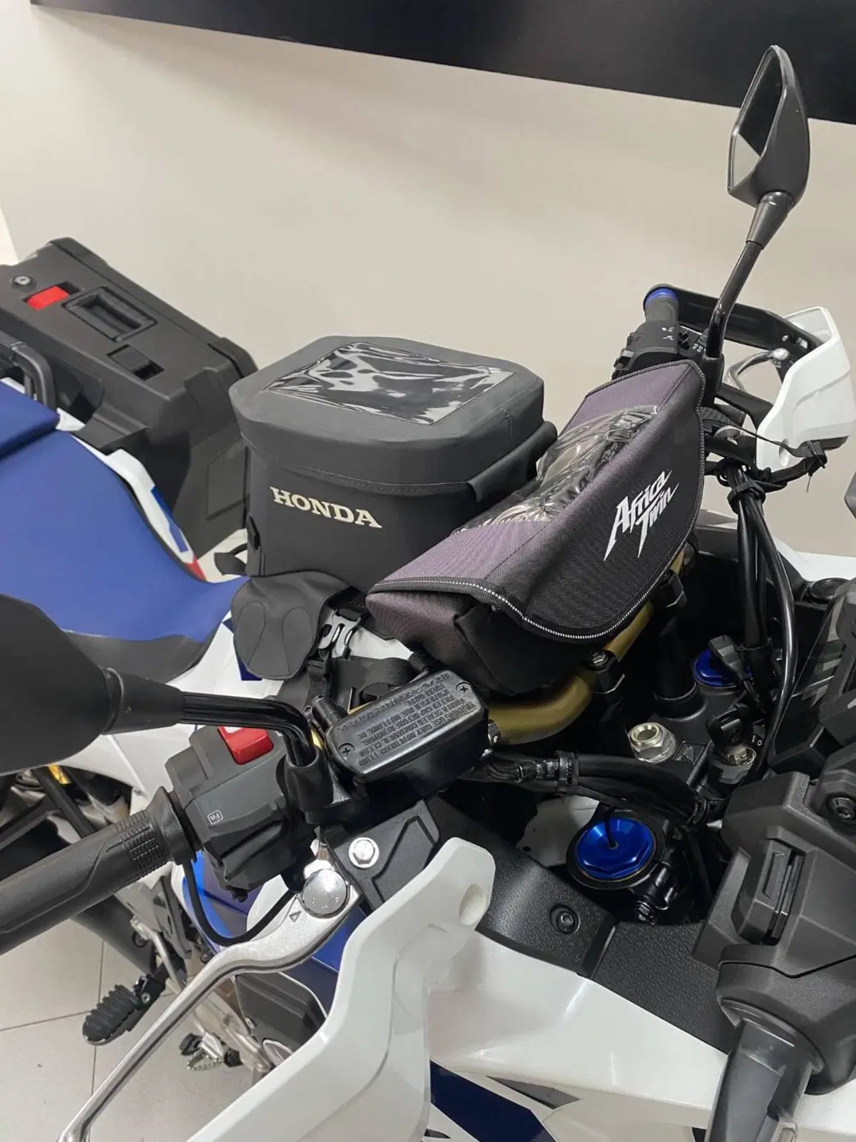 Honda Africa Twin CRF 1100L Adventure Sports Travel Edition (2024 - 26) (3)