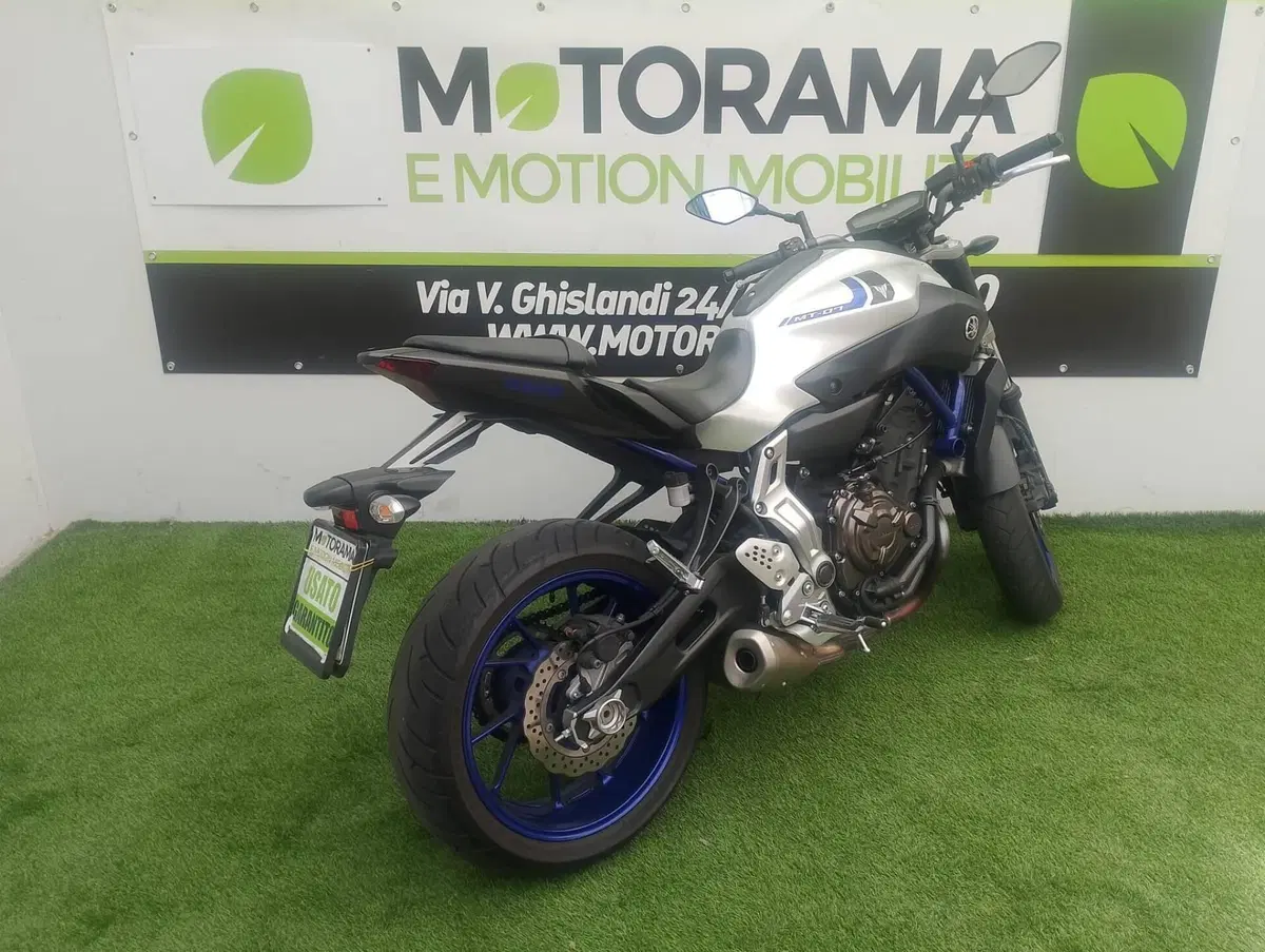 Yamaha MT-07 (2014 - 16) (4)