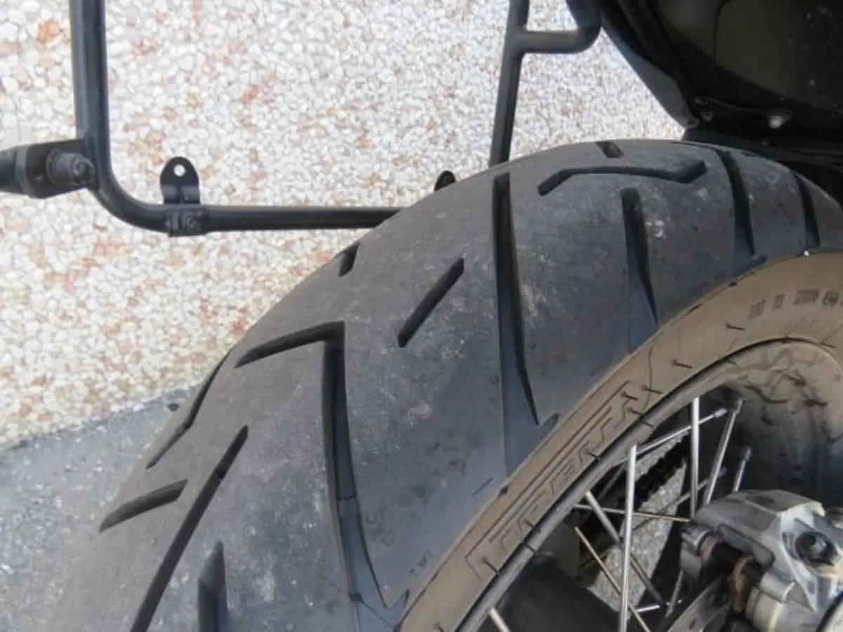 KTM 890 Adventure (2022) (10)