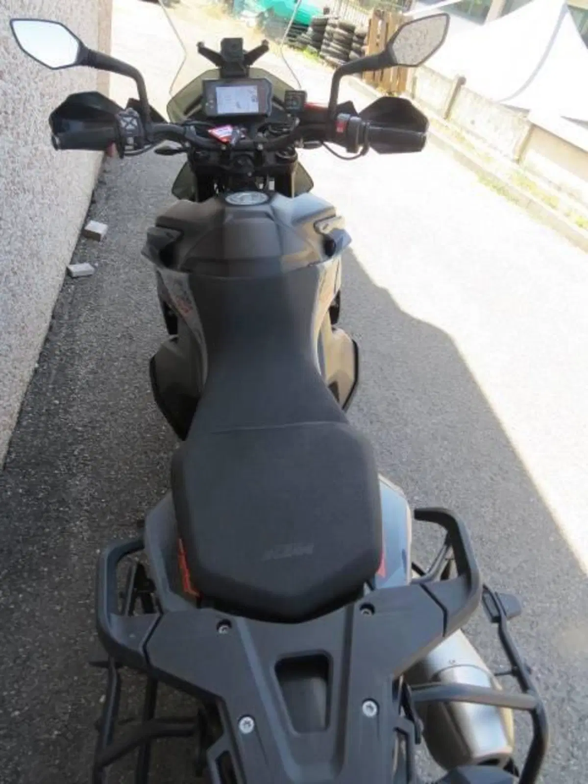 KTM 890 Adventure (2022) (13)