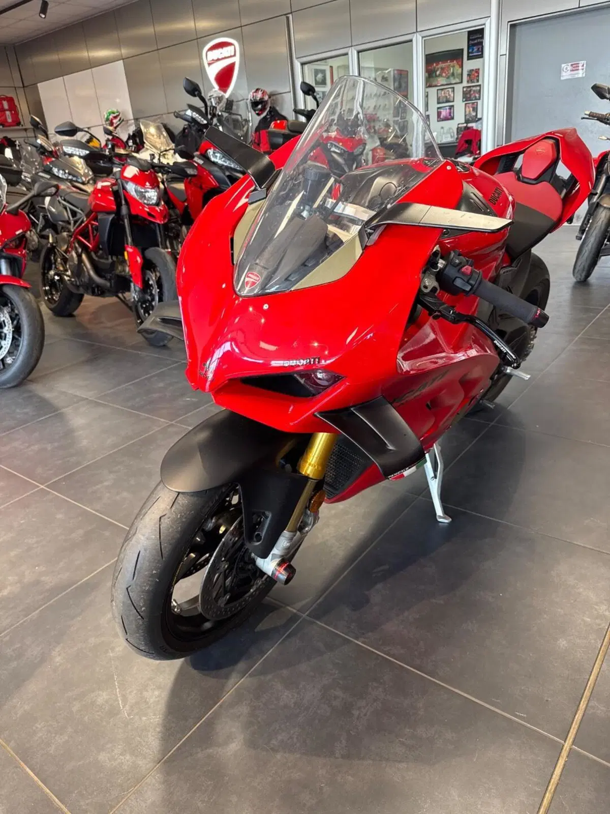 Ducati Panigale V4 S (2022 - 24) (12)