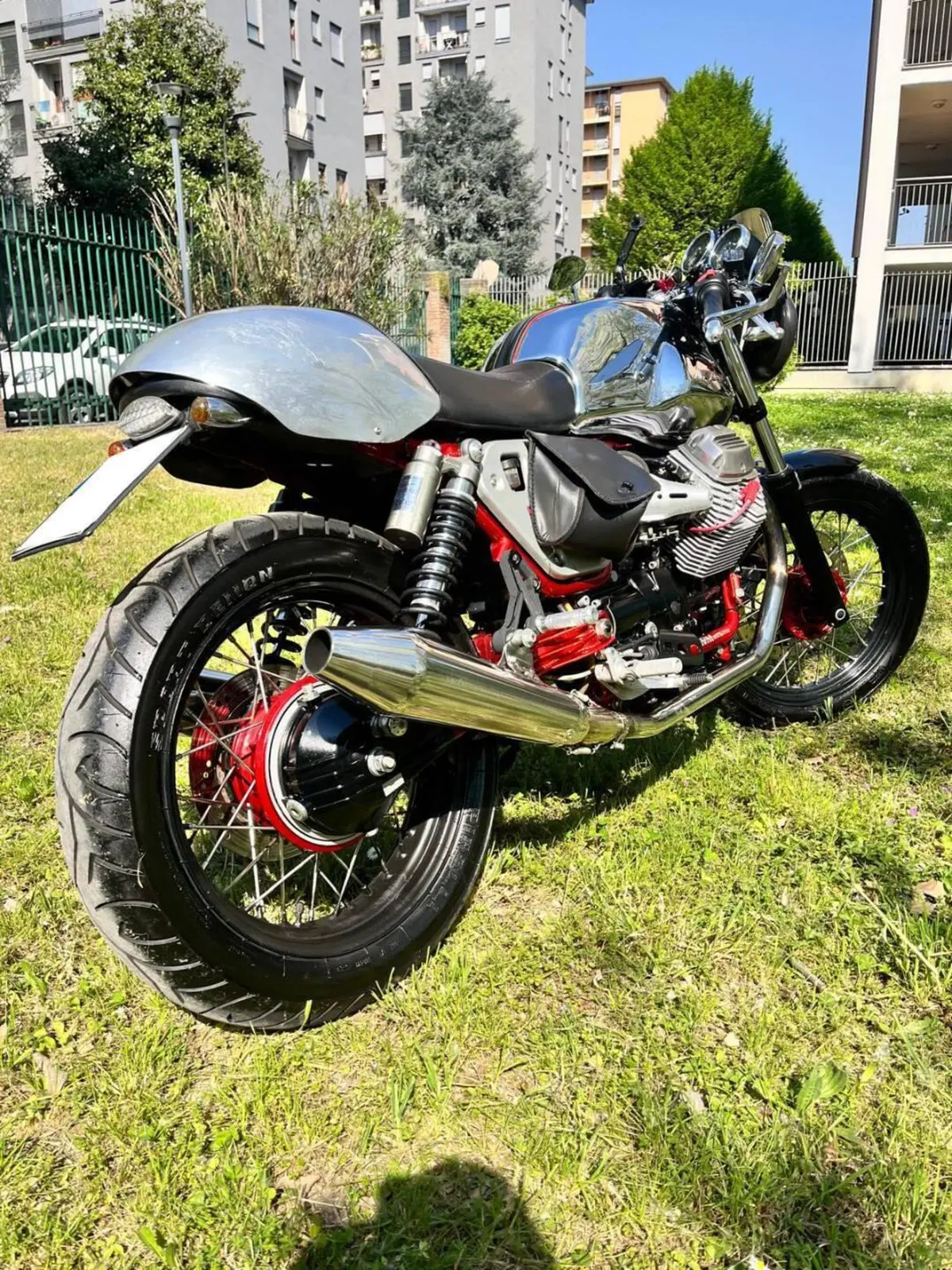 Moto Guzzi V7 Racer (2012 - 14)