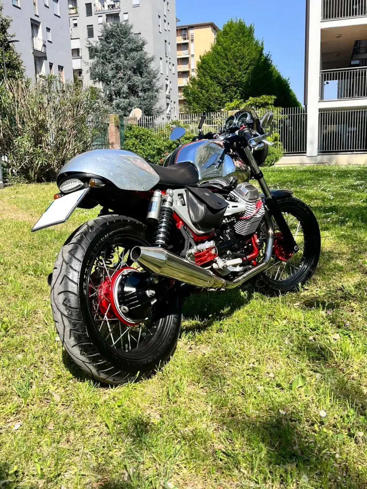 Moto Guzzi V7 Racer (2012 - 14) (9)