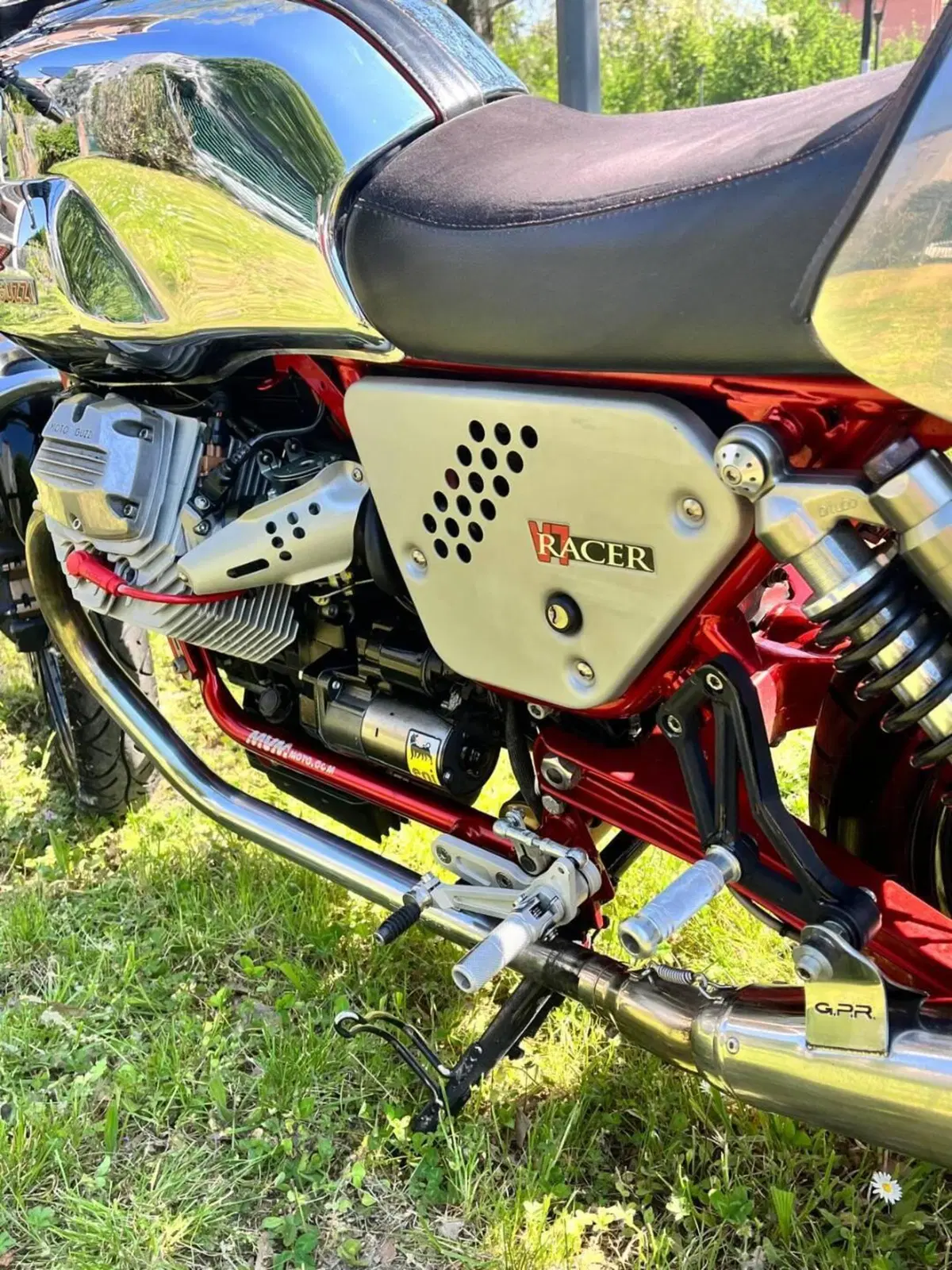 Moto Guzzi V7 Racer (2012 - 14) (16)