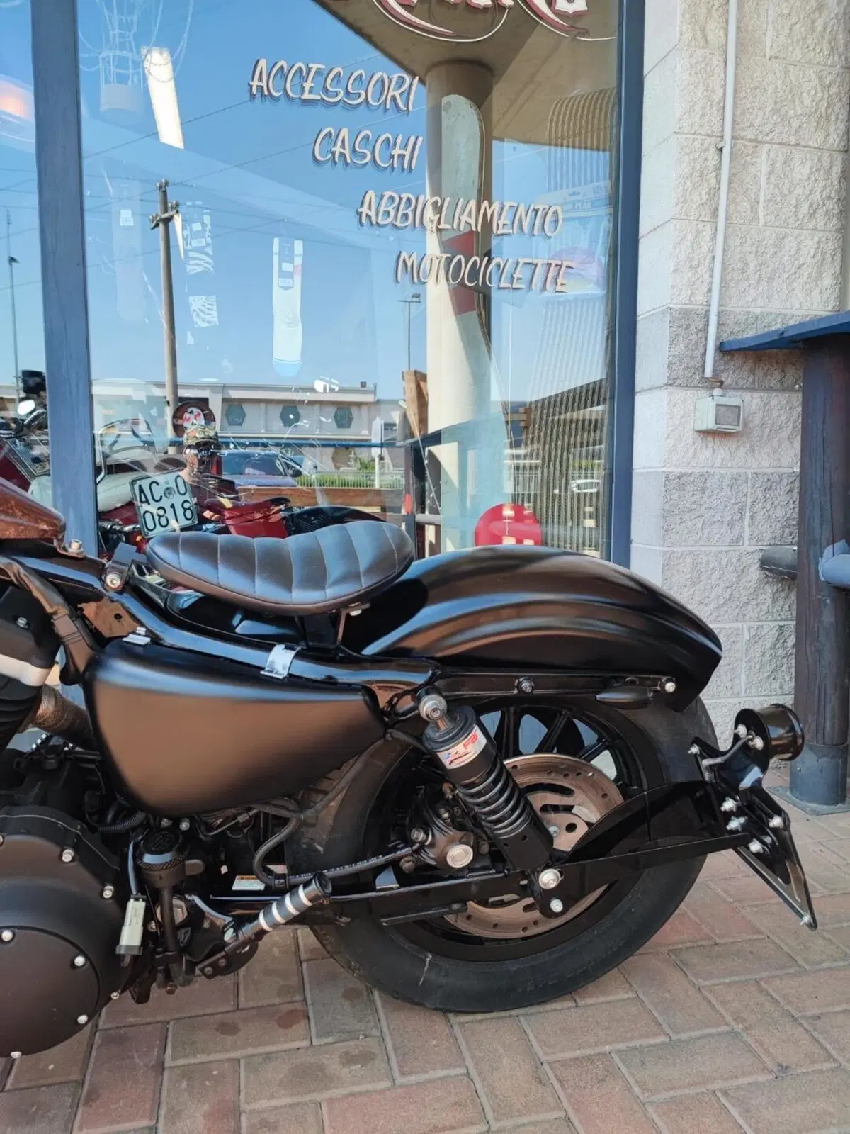 Harley-Davidson 883 R (2004 - 05) - XL 883R (10)