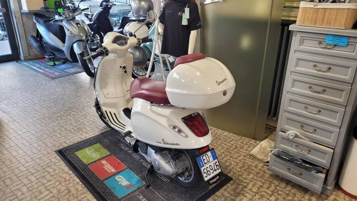 Vespa Primavera 150 3V ie (2014 - 16) (4)