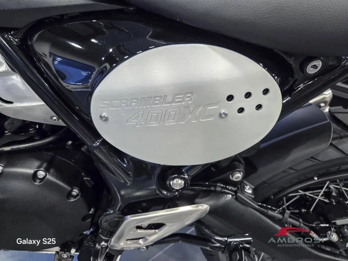 Triumph Scrambler 400 XC (2025 - 26) (2)