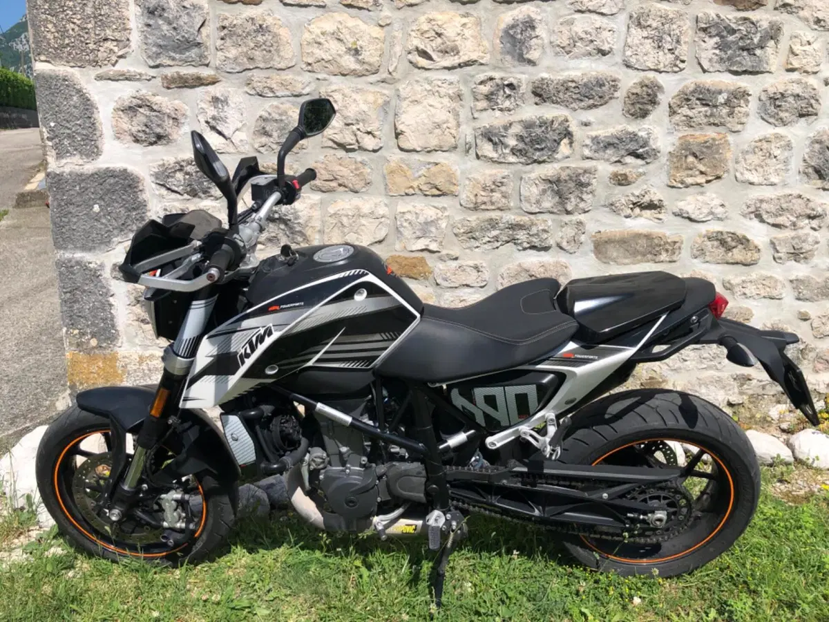 KTM 690 Duke (2016 - 19)
