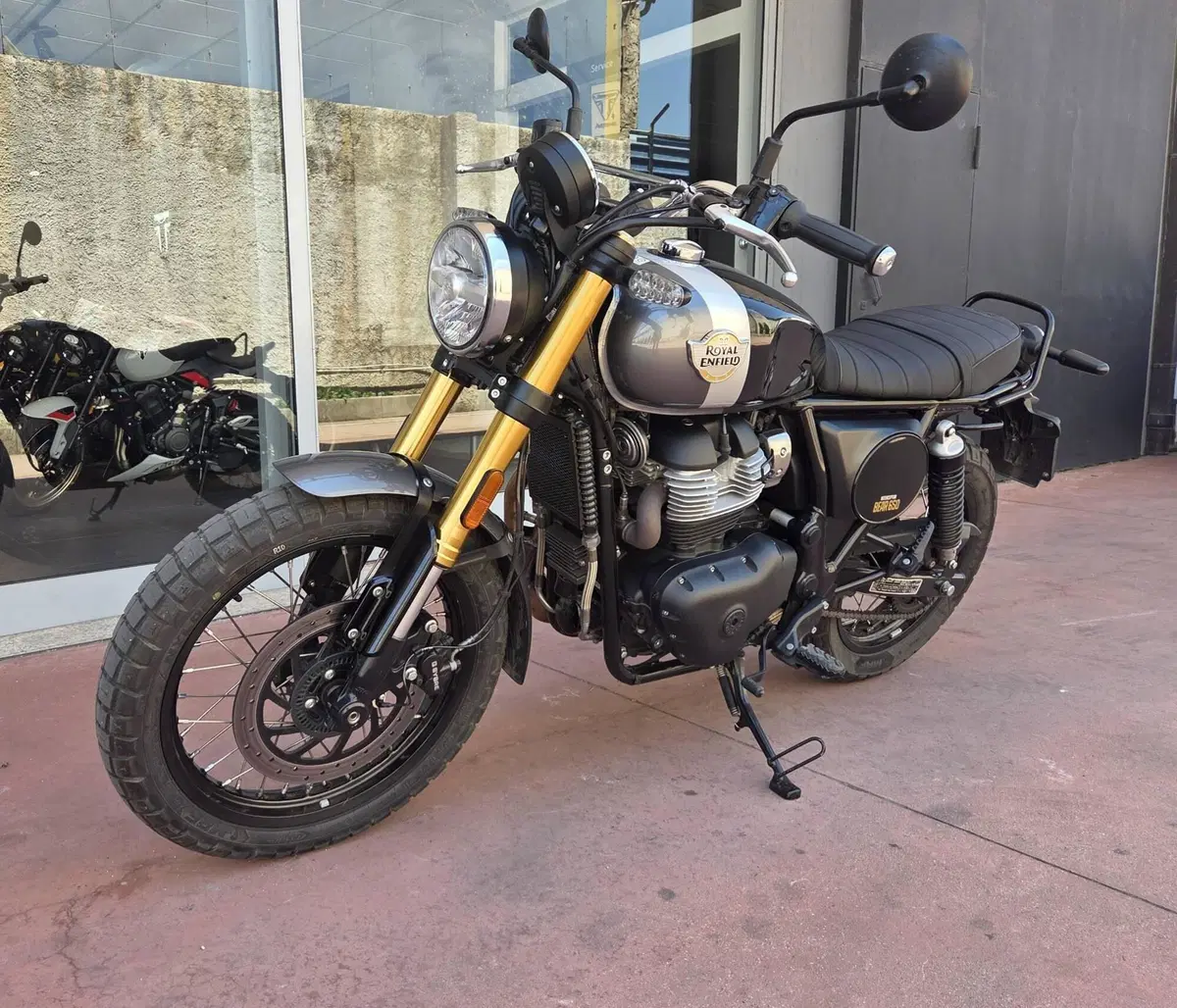 Royal Enfield Bear 650 (2025 - 26) (7)
