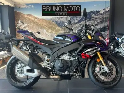 Aprilia Tuono V4 Factory (2025 - 26) usata