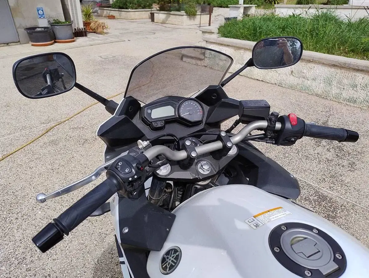 Yamaha XJ6 Diversion ABS (2009 - 15) (5)