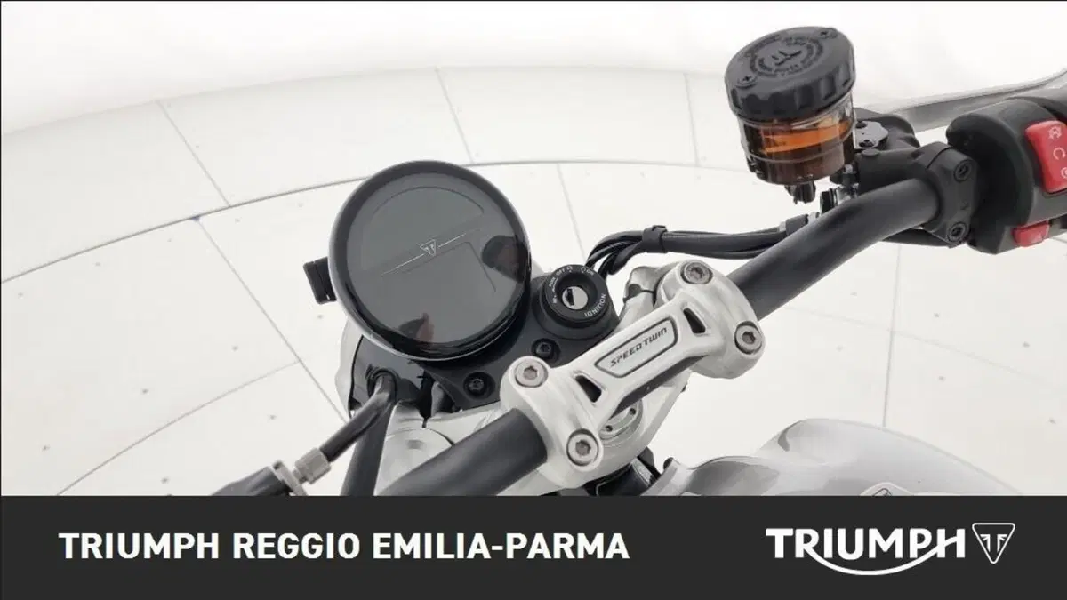 Triumph Speed Twin 1200 (2025 - 26) (9)