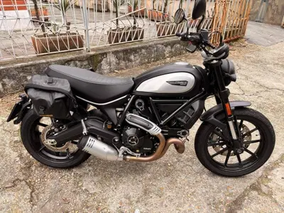 Ducati Scrambler 800 Icon (2021 - 22) usata