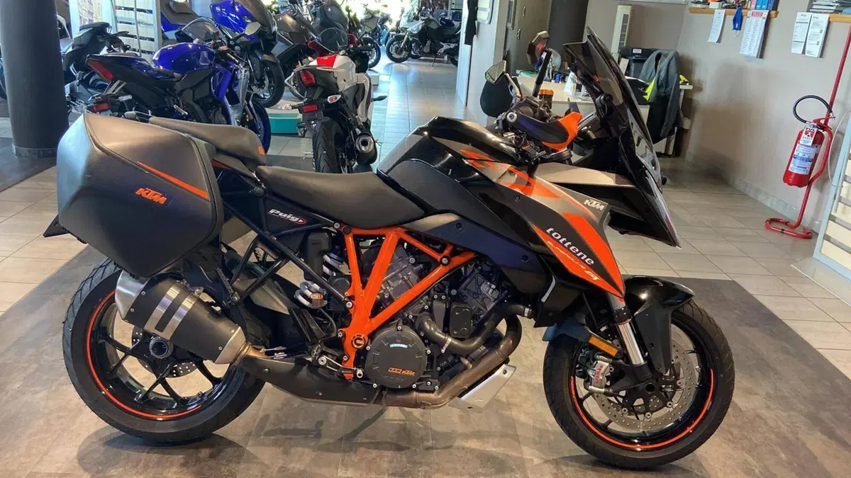 KTM 1290 Super Duke GT (2019 - 20) (2)
